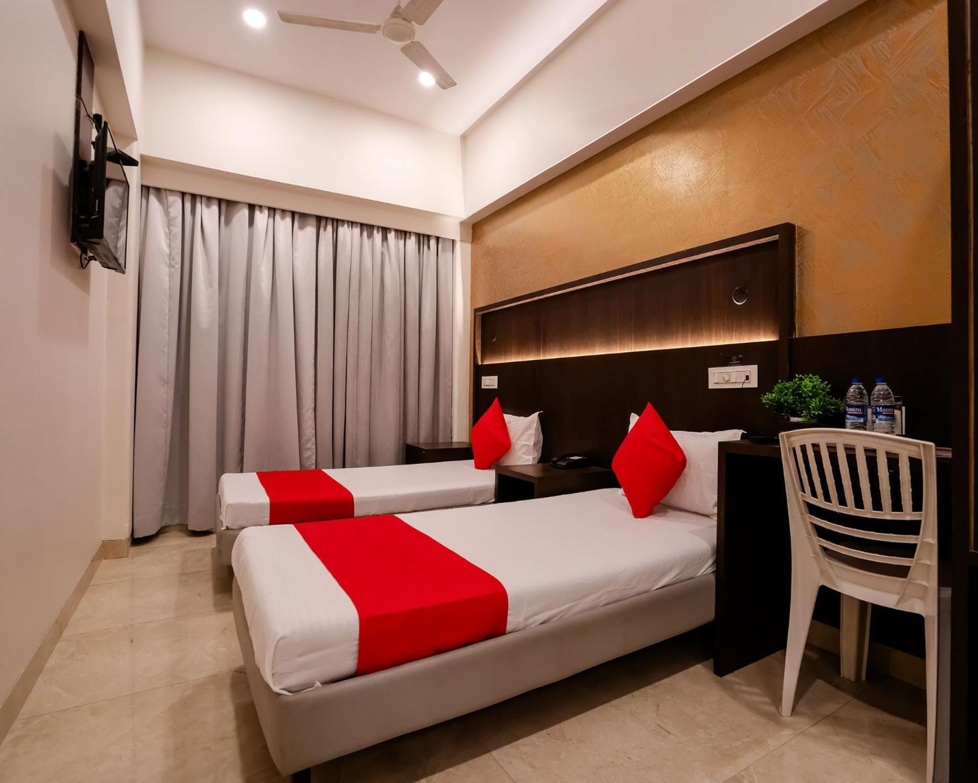 Hotel Grand Seasons- Nova Bombaim Exterior foto